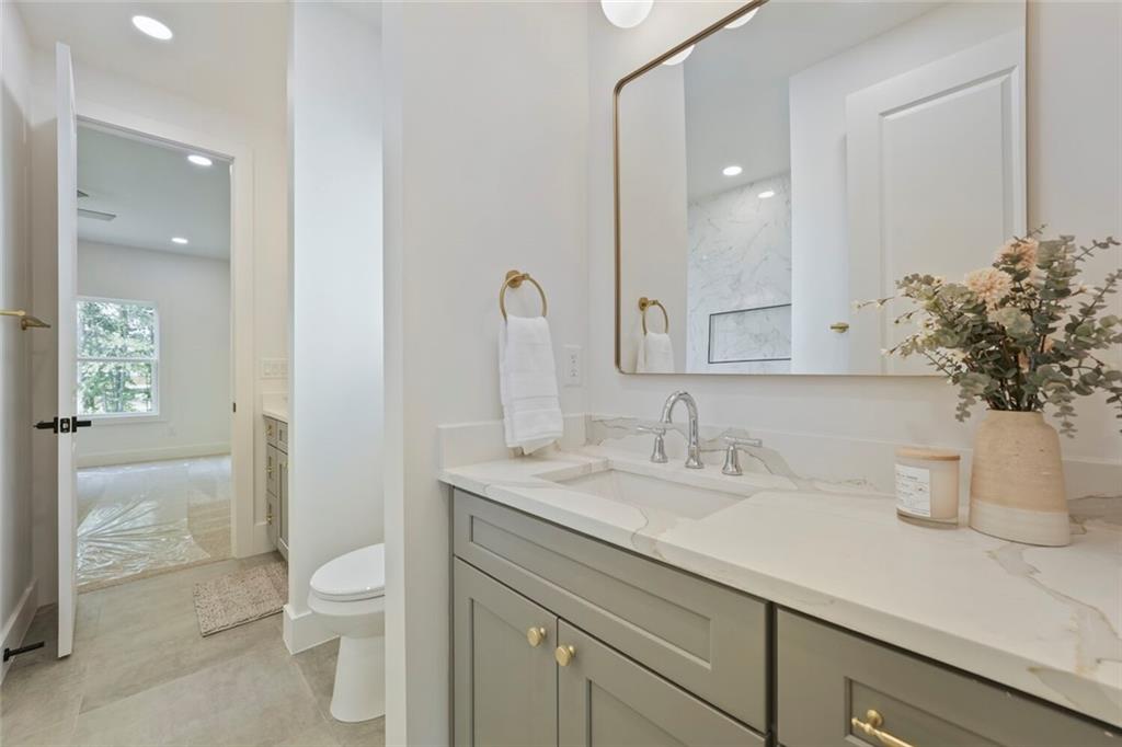 942 Cooper Road Property Photo 31