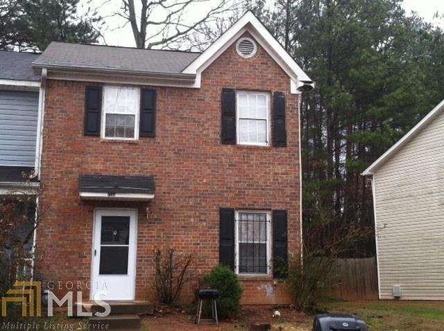 7233 Crestside Drive Property Photo 1