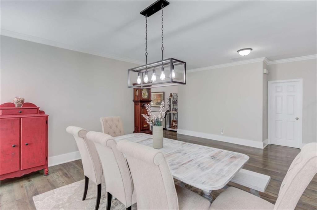 6188 Golden Maple Court Property Photo 10