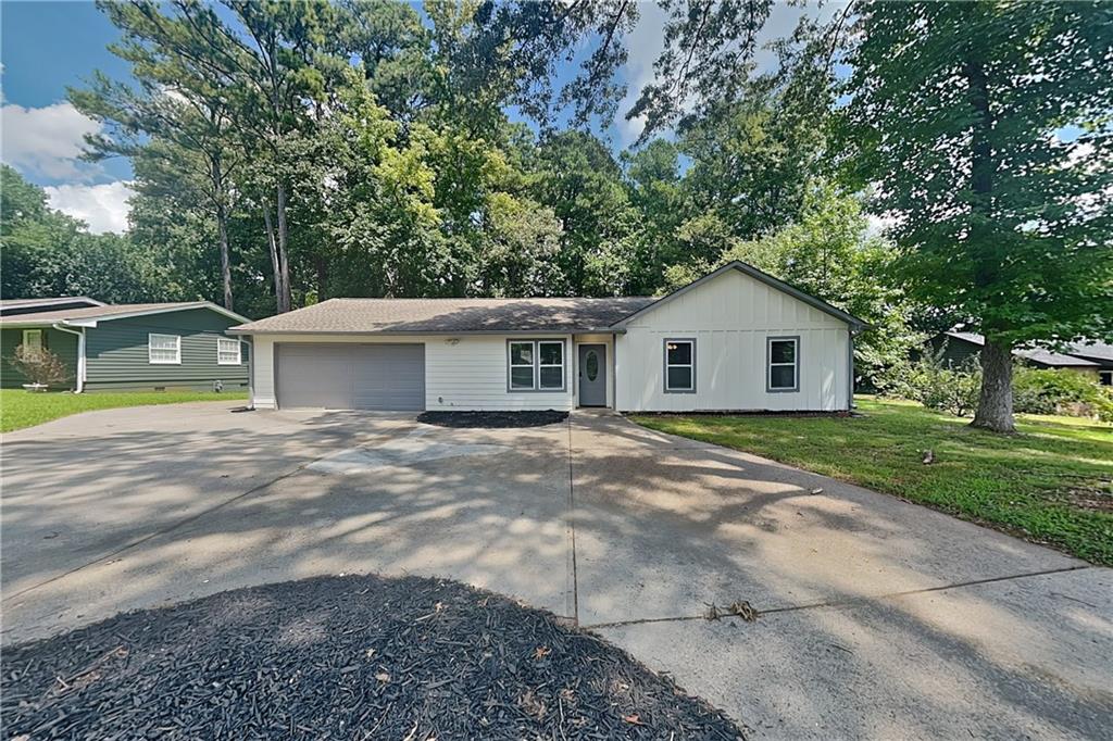 3424 Hogan Drive NW Property Photo 1
