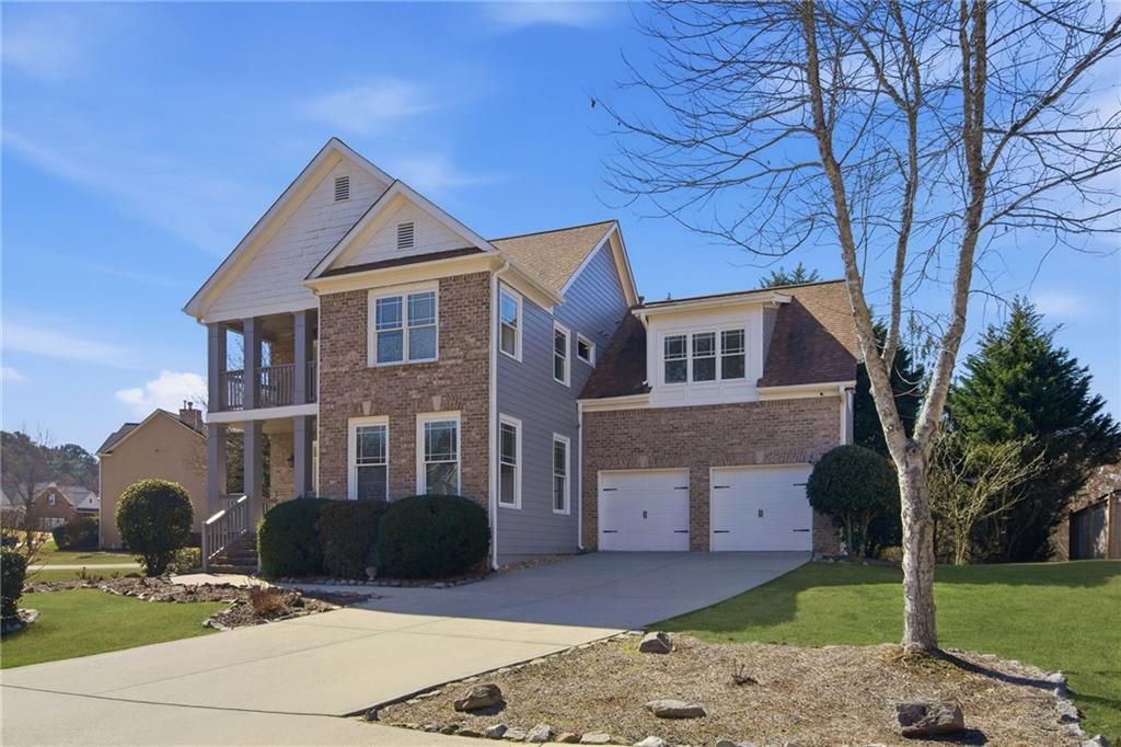 1114 Ivey Chase Place Property Photo 1