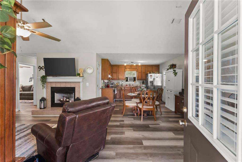 2560 Fairlane Drive Property Photo 14