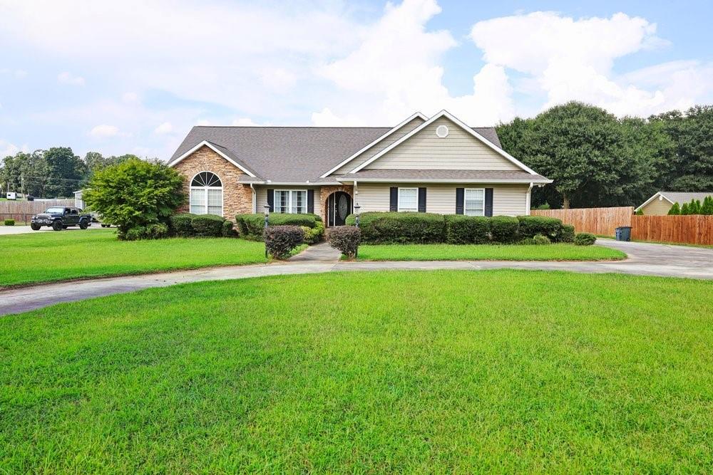 107 Cedar Pond Road Property Photo 1