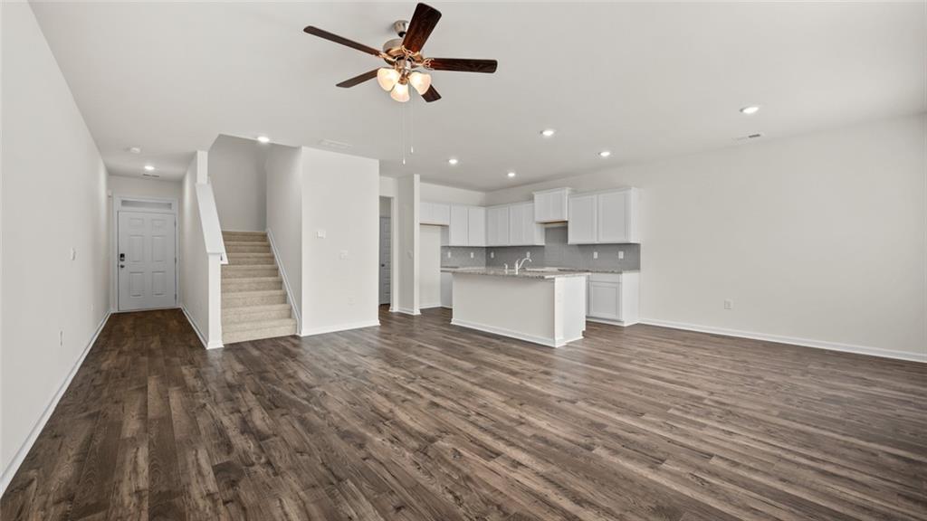 1302 Aura Lane Property Photo 7