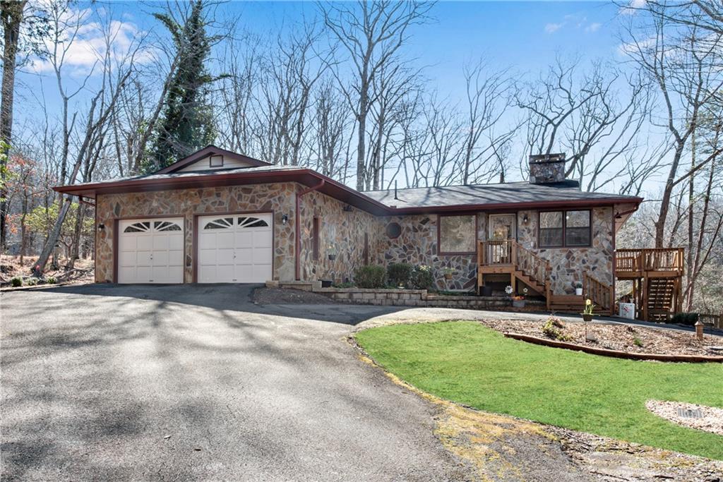 248 Duffer Drive Property Photo 1