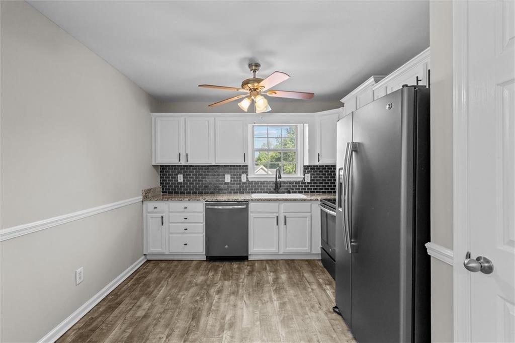 7823604 Property Photo 15