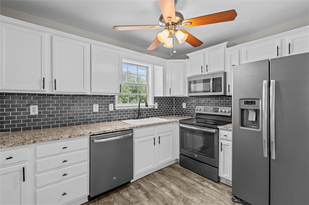 7823604 Property Photo 16