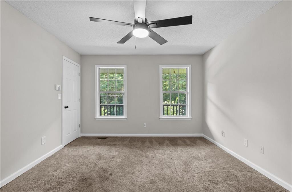 7823604 Property Photo 20