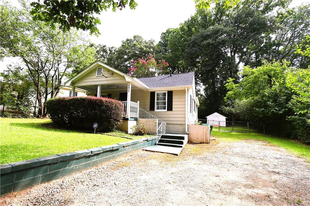 771 McLendon Drive Property Photo 1