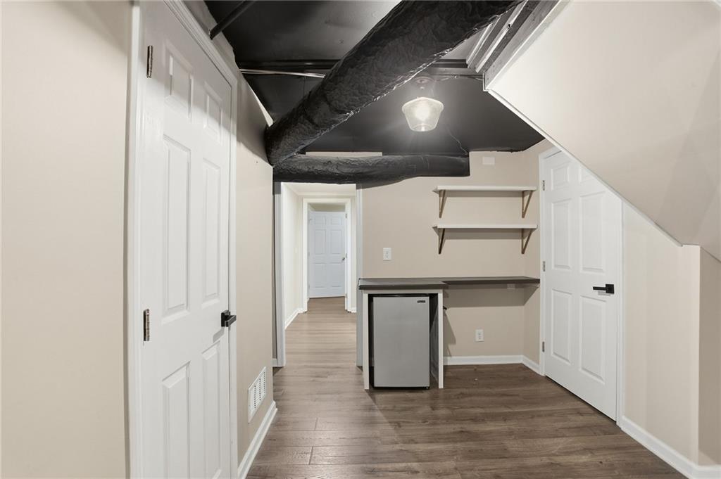 305 Brookwood Drive Sw Property Photo 20