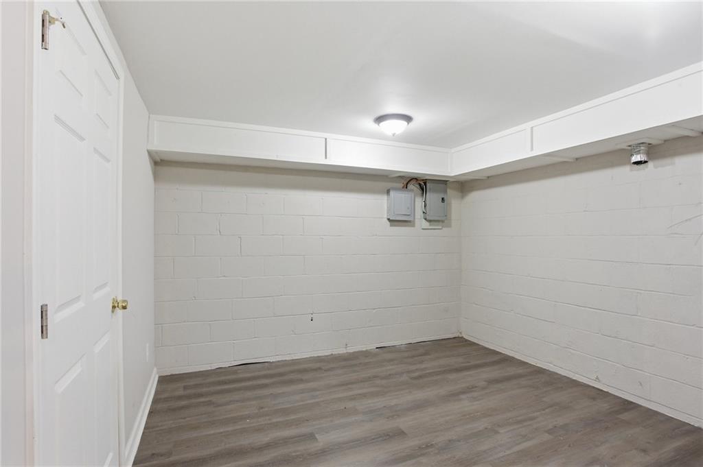 305 Brookwood Drive Sw Property Photo 23