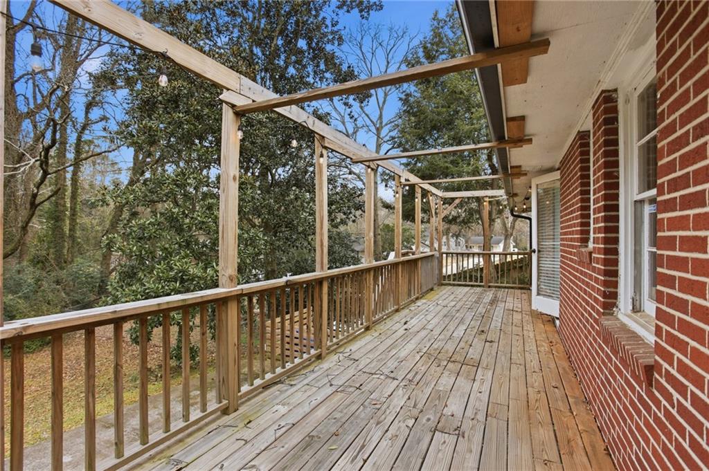 305 Brookwood Drive Sw Property Photo 25