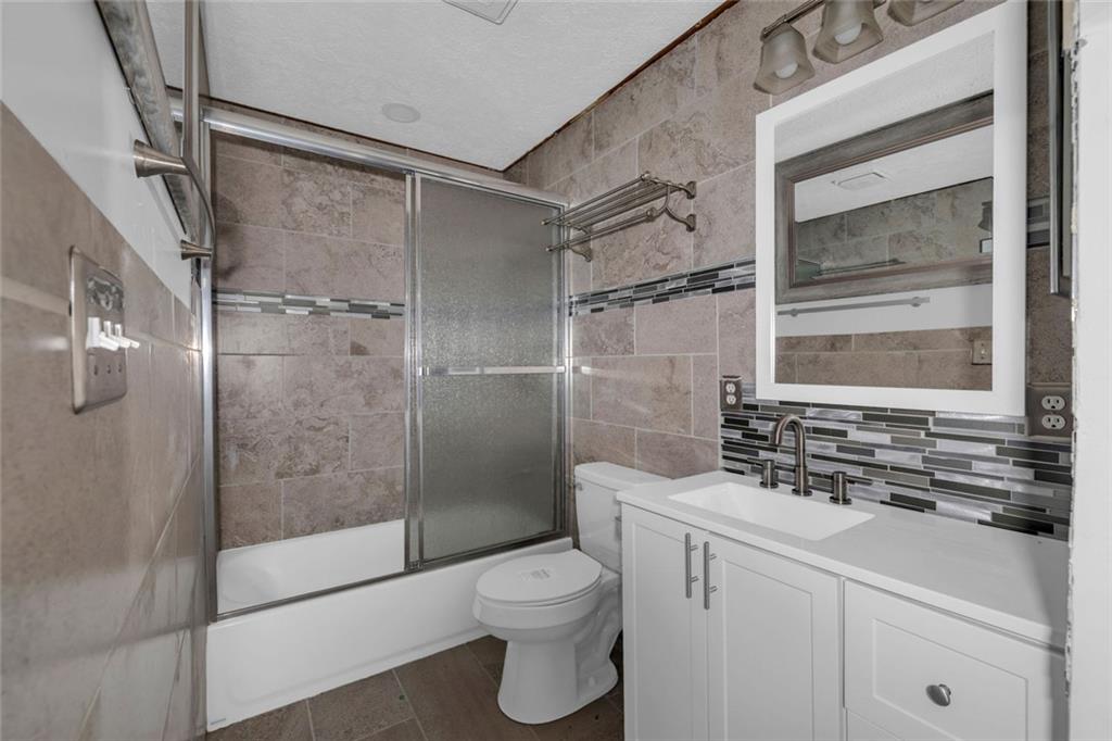 4322 Summerhill Drive Property Photo 18