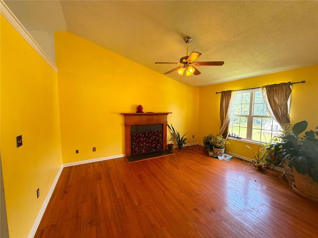 81 Carthage Boulevard Property Photo 8
