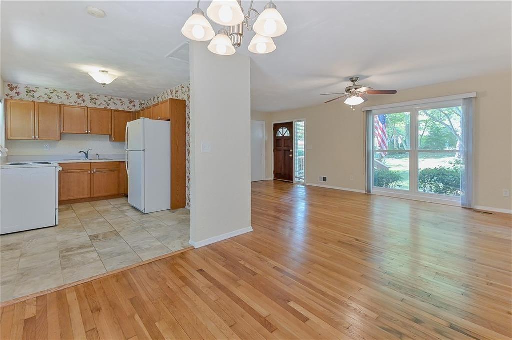 1935 Inverness Road Se Property Photo 12