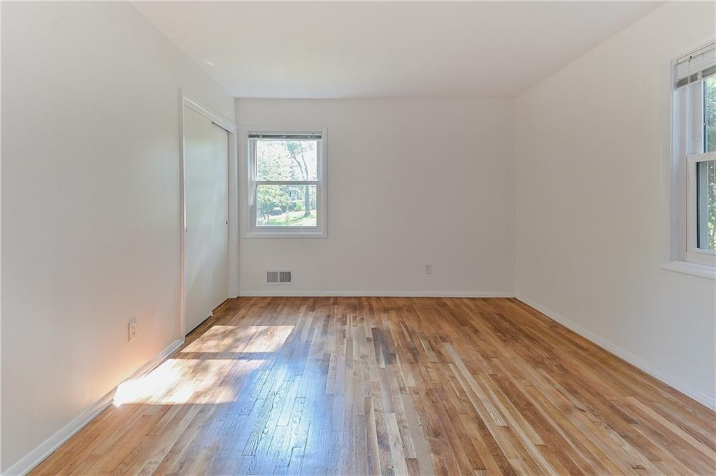1935 Inverness Road Se Property Photo 17