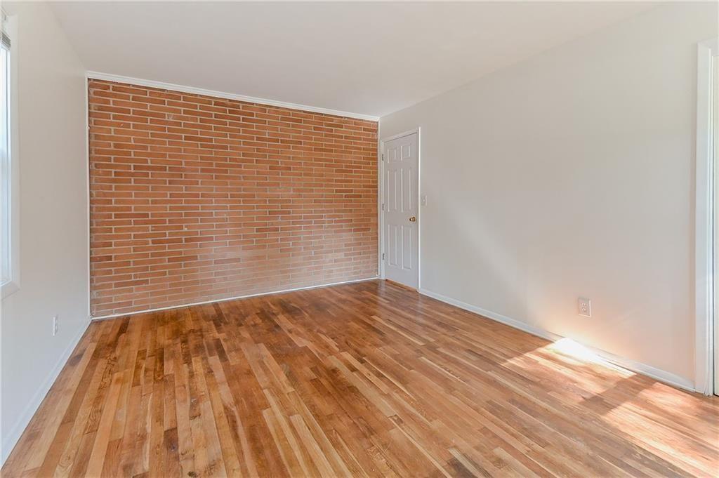1935 Inverness Road Se Property Photo 19