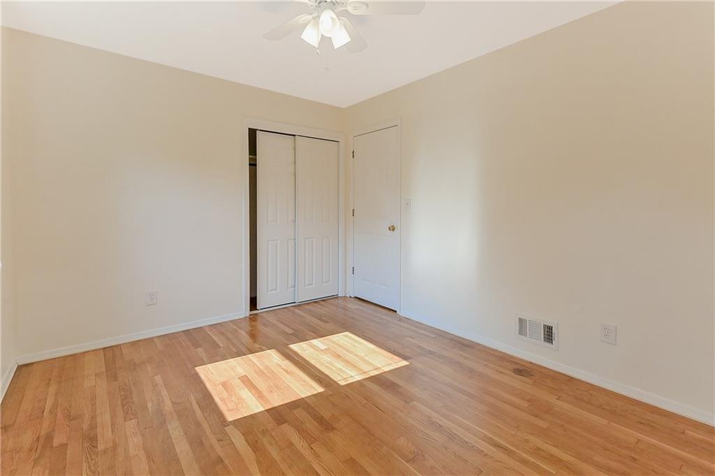 1935 Inverness Road Se Property Photo 26