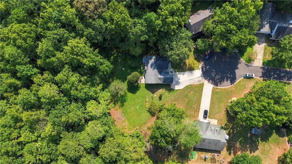 7823662 Property Photo 24