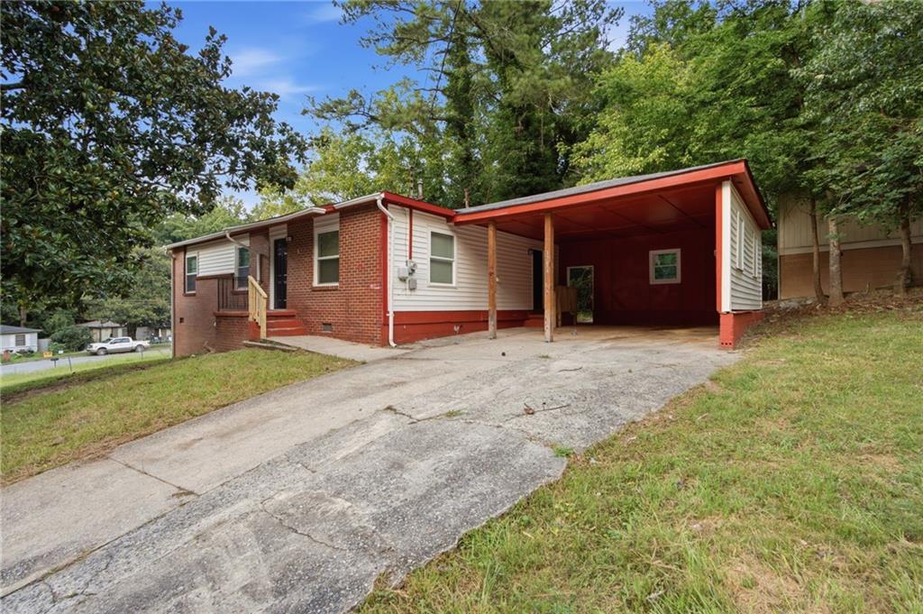 3754 Clovis Court Nw Property Photo 4