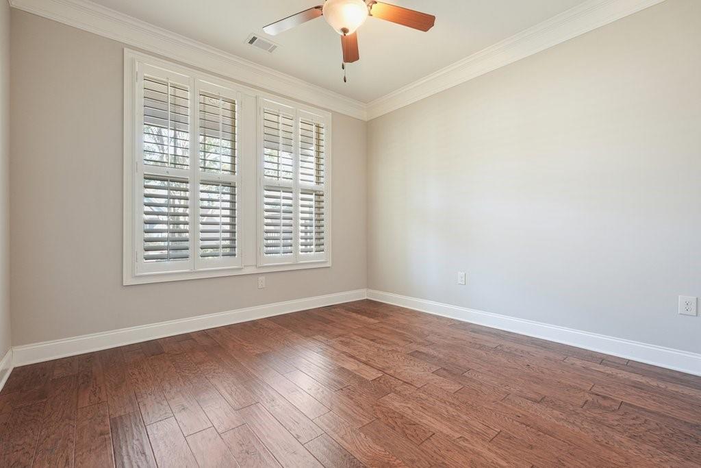 416 Windy Ridge Way Property Photo 24