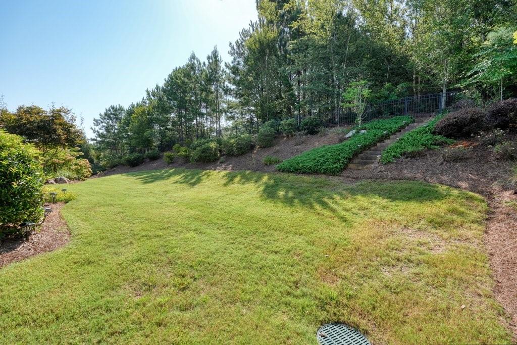 416 Windy Ridge Way Property Photo 27