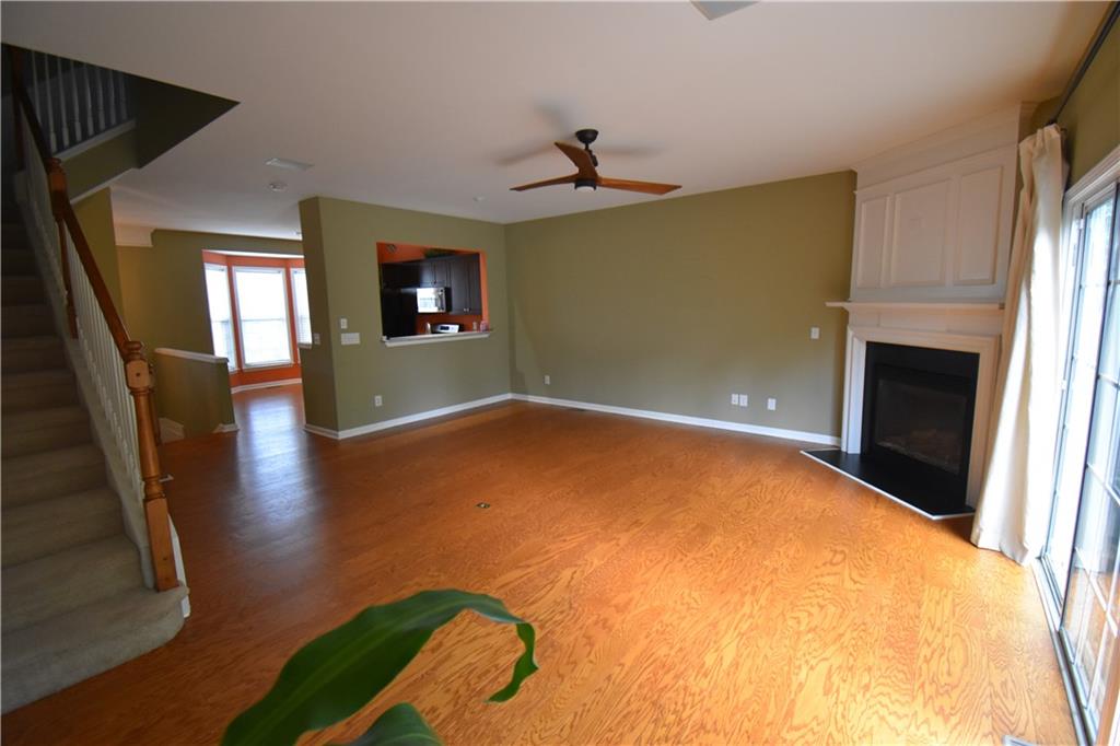 1002 Thornborough Drive Property Photo 3