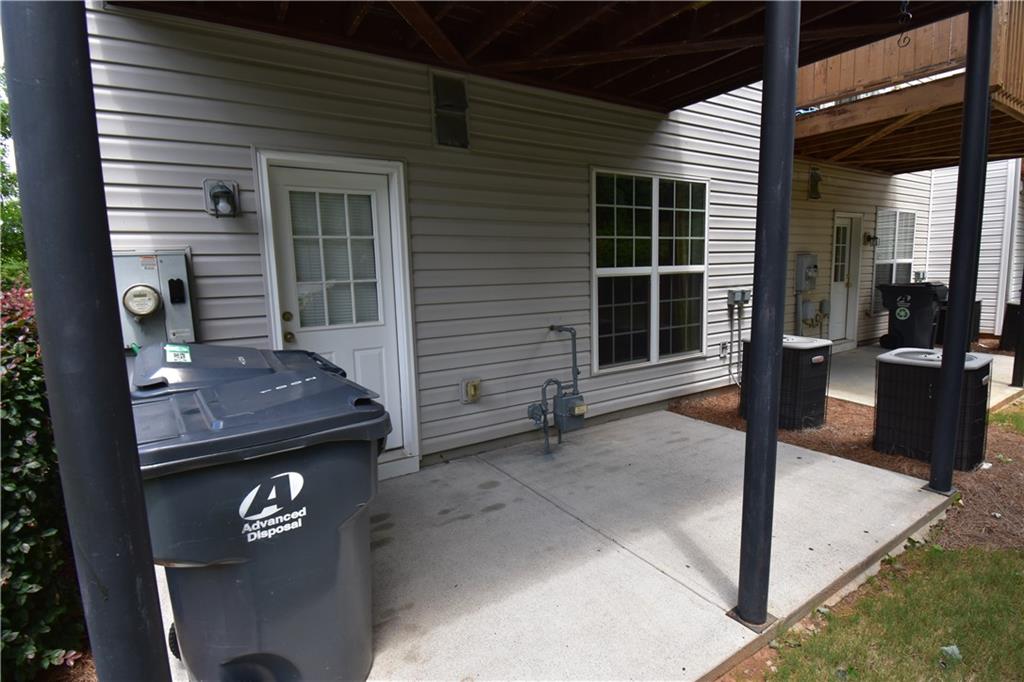 1002 Thornborough Drive Property Photo 5