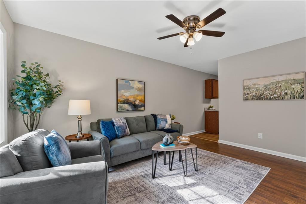 6177 Crestview Lane Property Photo 8