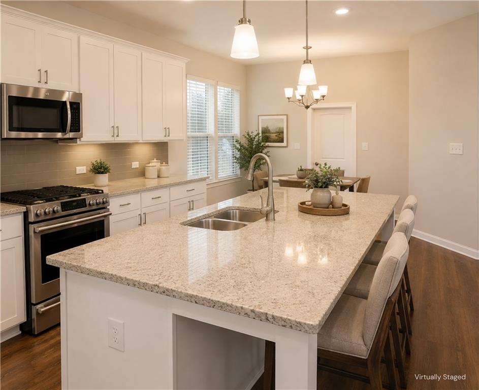 4286 Waxwing Street Property Photo 6