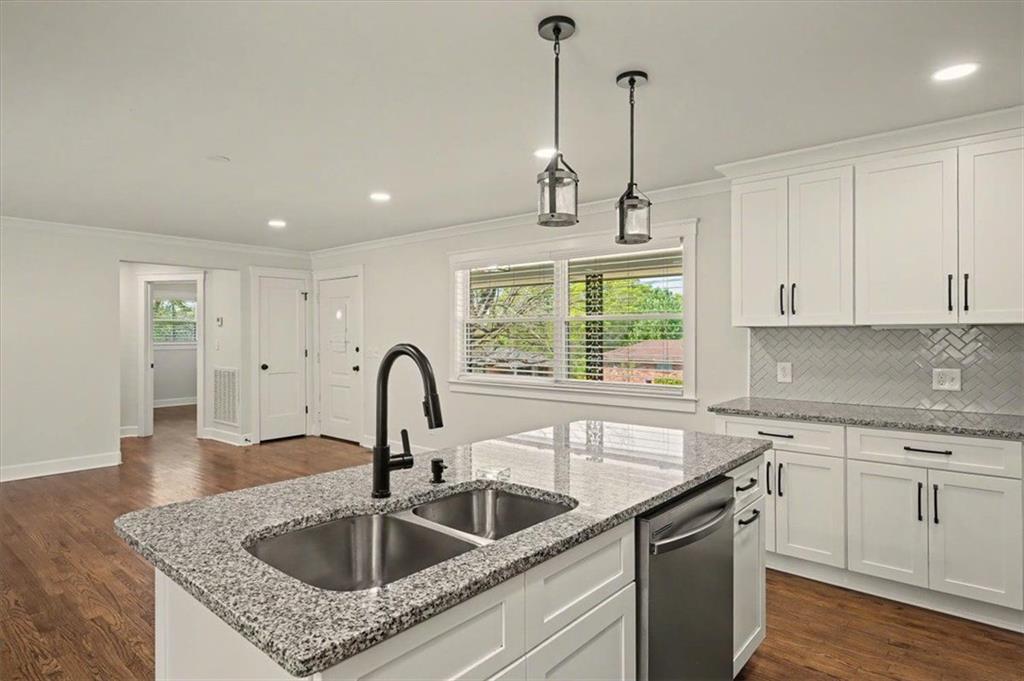 17 Crestwood Road Property Photo 17