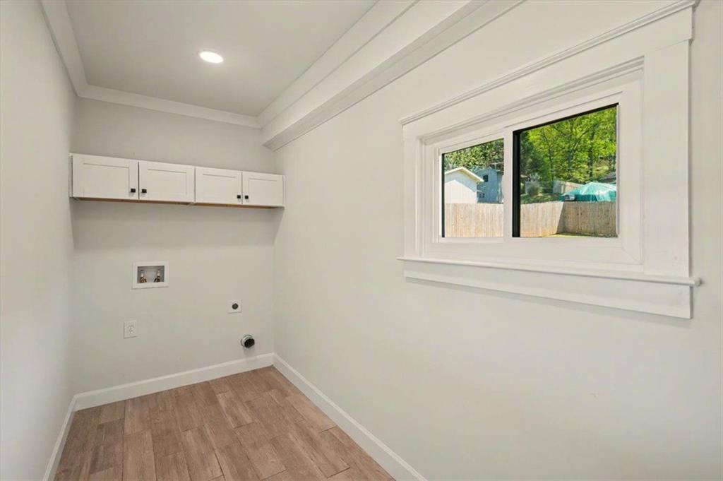 17 Crestwood Road Property Photo 21