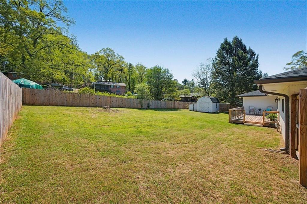 17 Crestwood Road Property Photo 33