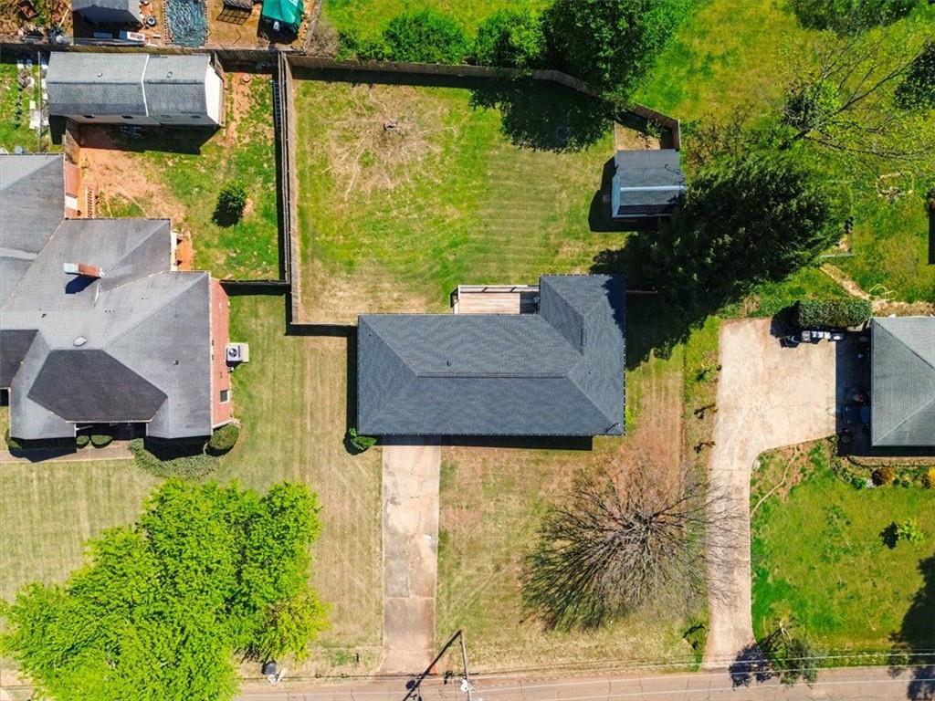 17 Crestwood Road Property Photo 37