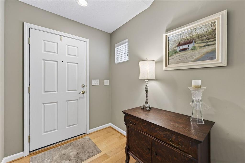 2943 Oakside Circle Property Photo 6