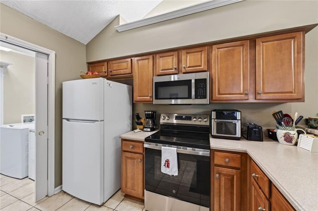2943 Oakside Circle Property Photo 13