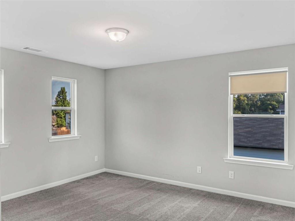 2054 Maplewood Way Property Photo 14