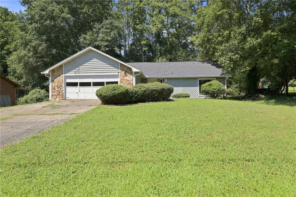4285 Reef Road Property Photo 2