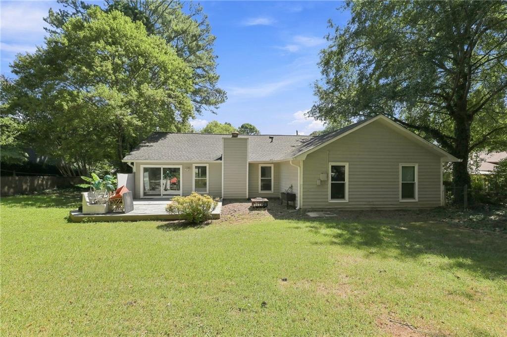 4285 Reef Road Property Photo 4