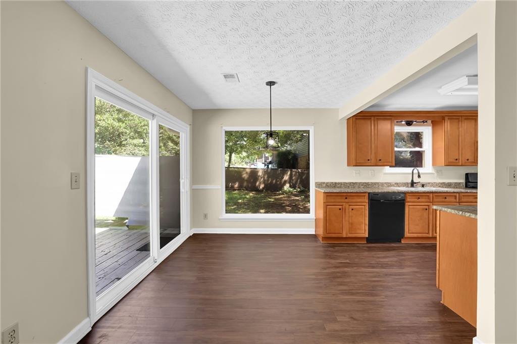 4285 Reef Road Property Photo 26