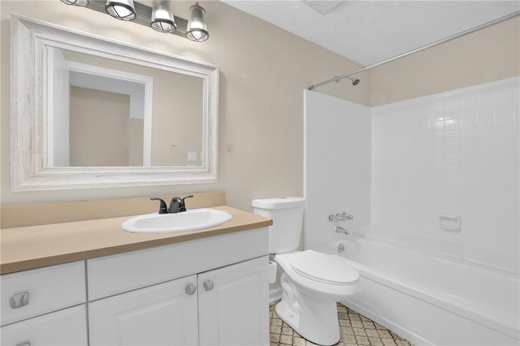 4285 Reef Road Property Photo 32