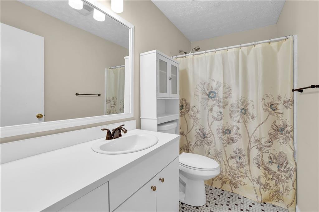 4285 Reef Road Property Photo 37
