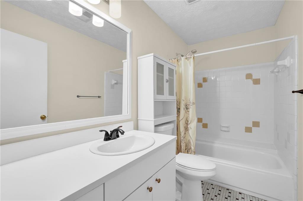 4285 Reef Road Property Photo 38