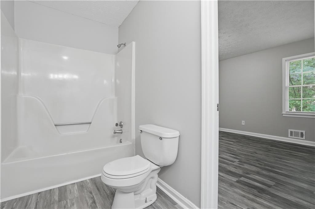 5342 Ridgemere Court Property Photo 14