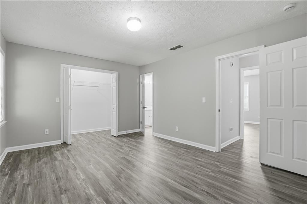 5342 Ridgemere Court Property Photo 18