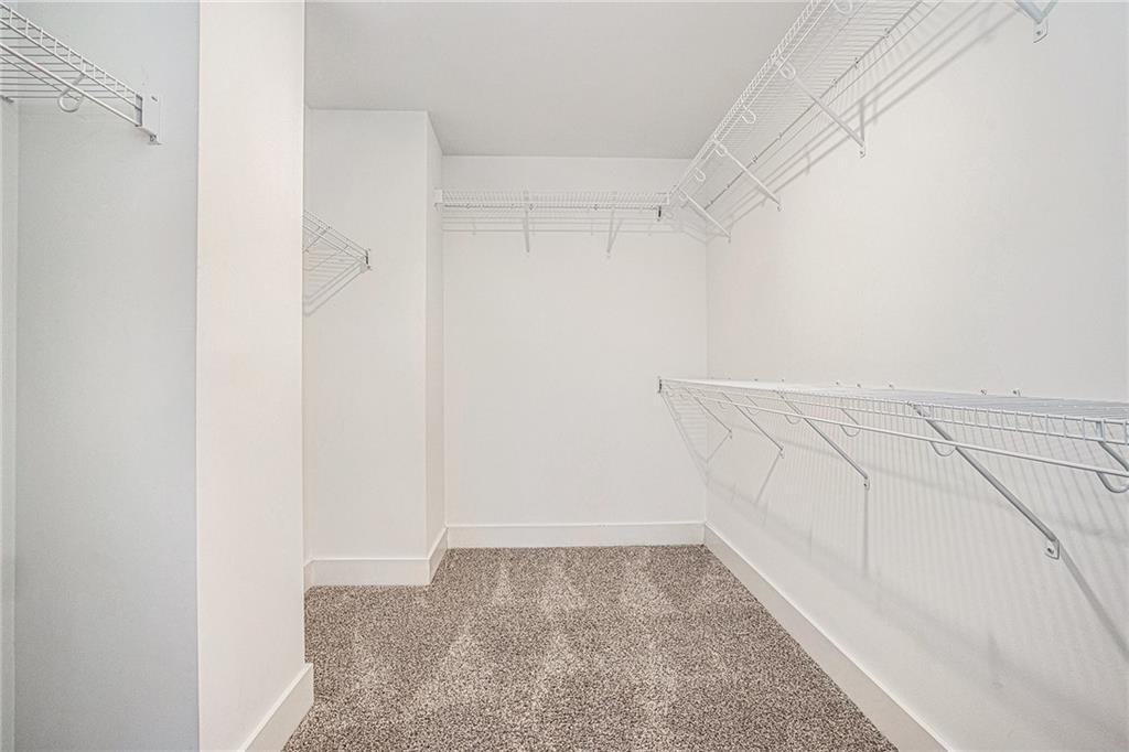352 Davis Street Property Photo 24