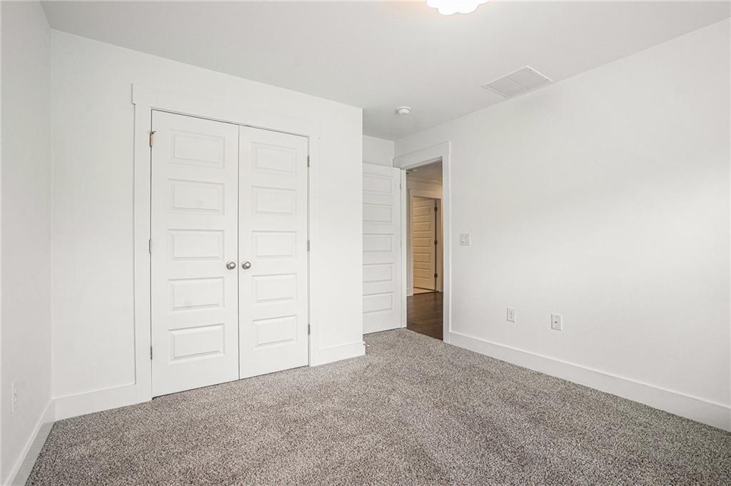 352 Davis Street Property Photo 28
