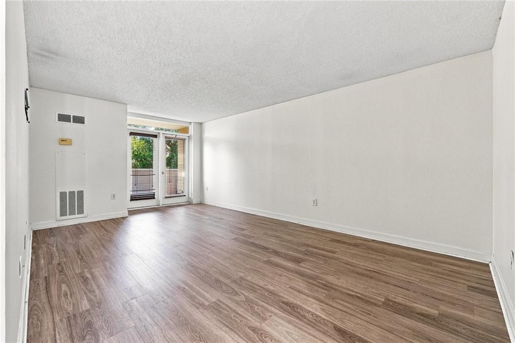 375 Ralph Mcgill Boulevard Ne Unit 401 Property Photo 1