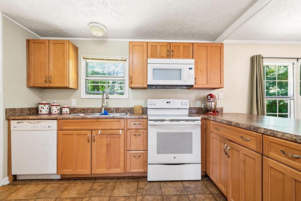 65 Colbert Road Property Photo 12