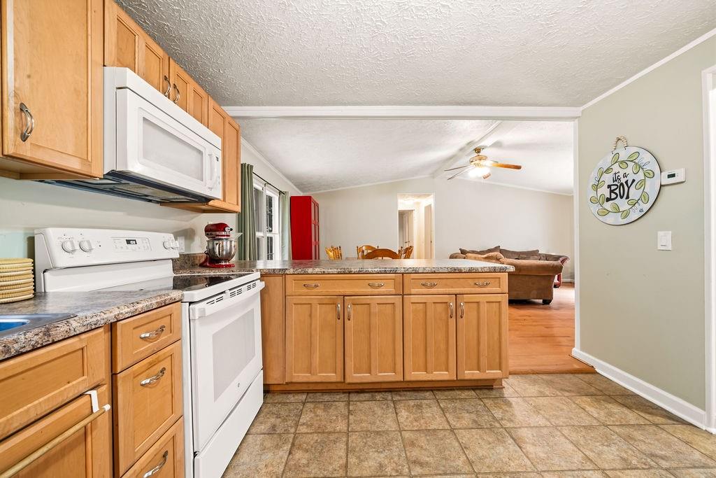 65 Colbert Road Property Photo 13